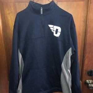 Dayton Flyers pull over